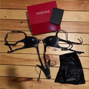 Mariemur Leather Lingerie Set- Black